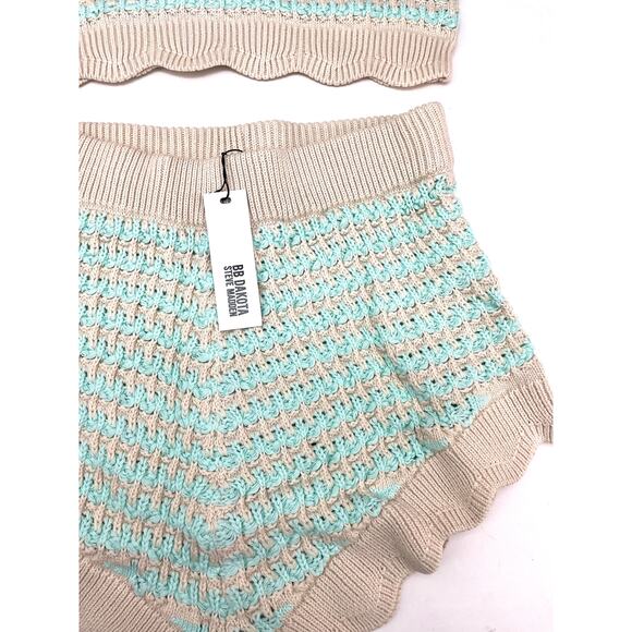 BB Dakota Steve Madden High Waist Blue & Cream Crochet Shorts Medium NWT - Picture 4 of 6